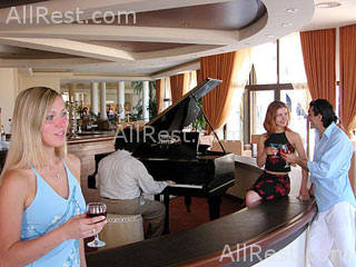 Joy Kiris World Hotel 35